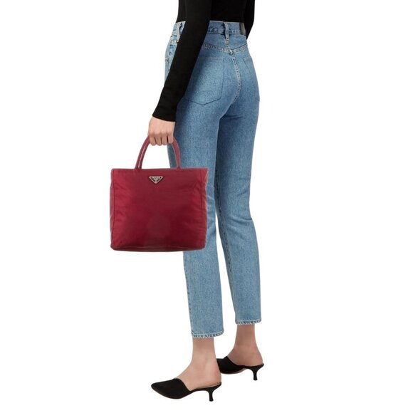 Prada red nylon triangle logo city tote bag - Picture 14 of 14